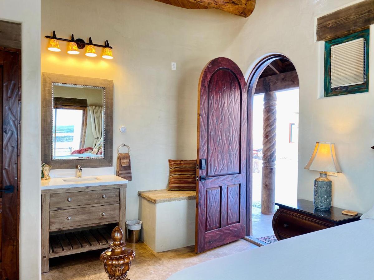 The Grand Hacienda Inn With Breakfast Abiquiu Esterno foto