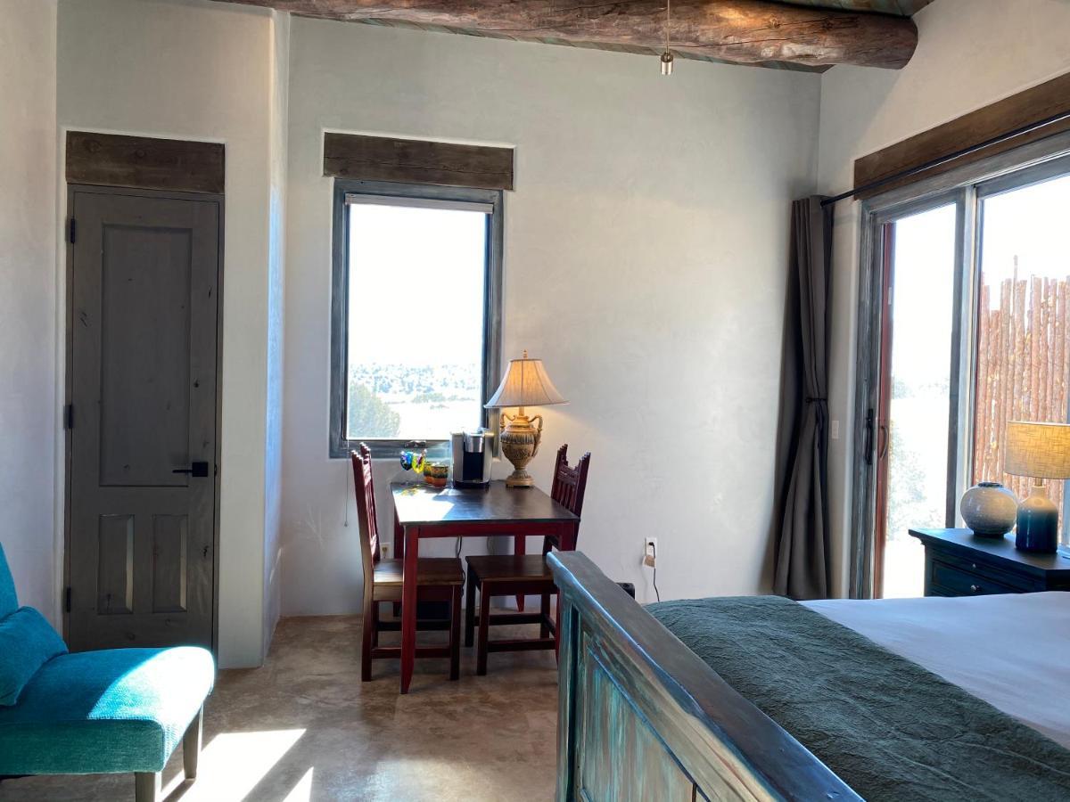 The Grand Hacienda Inn With Breakfast Abiquiu Esterno foto