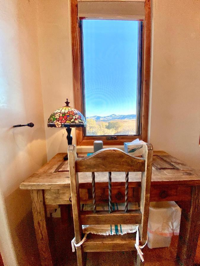 The Grand Hacienda Inn With Breakfast Abiquiu Esterno foto